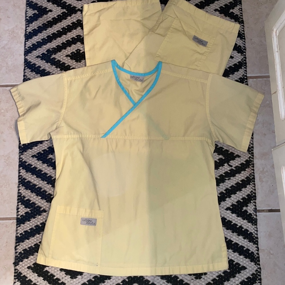 Urbane Scrubs